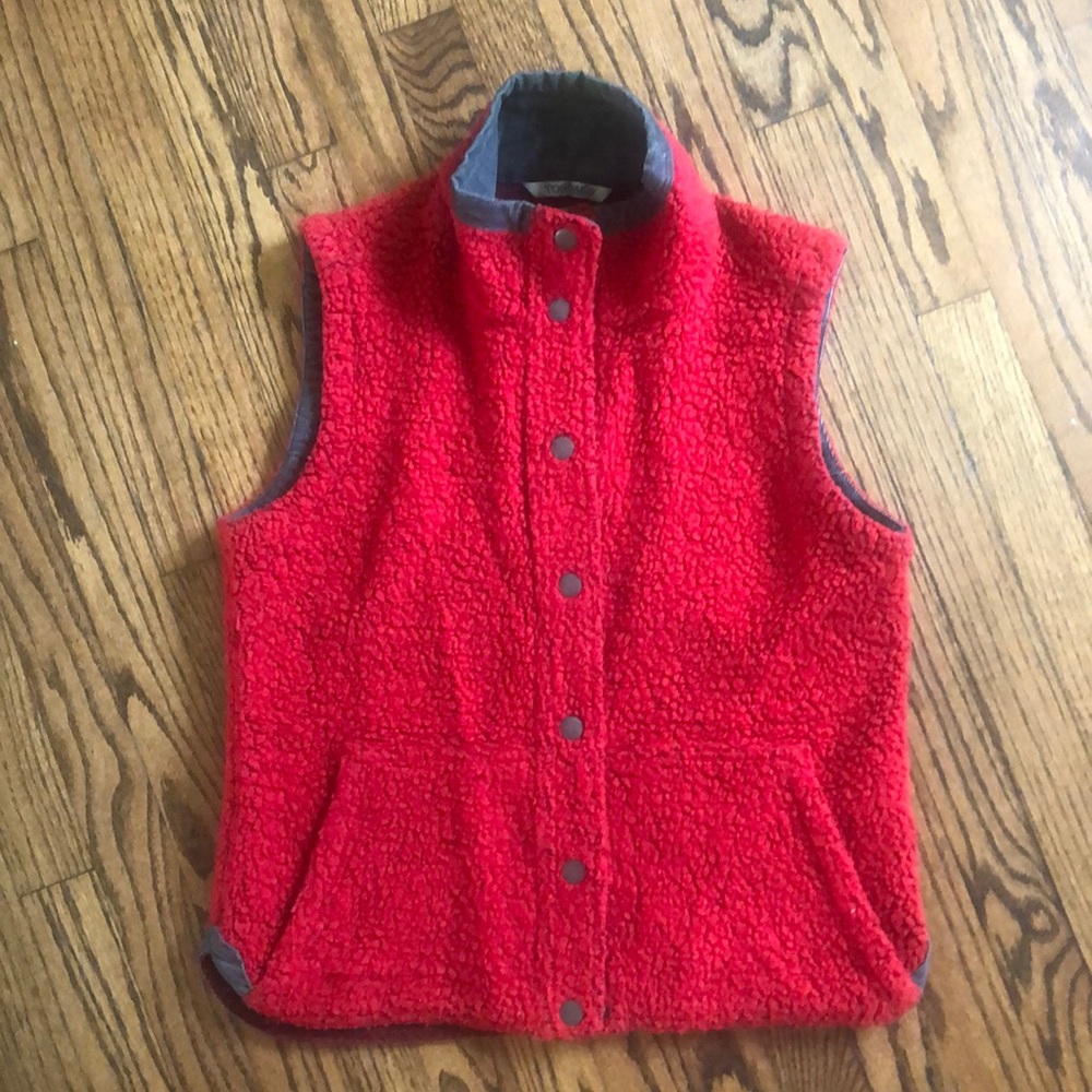 Toad & Co Telluride sherpa button up vest